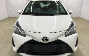 2019 Toyota Yaris Hatchback LE A/C  CAMERA DE R